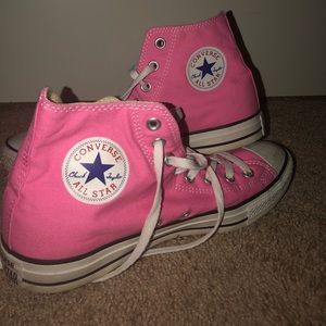 pink converse shoes